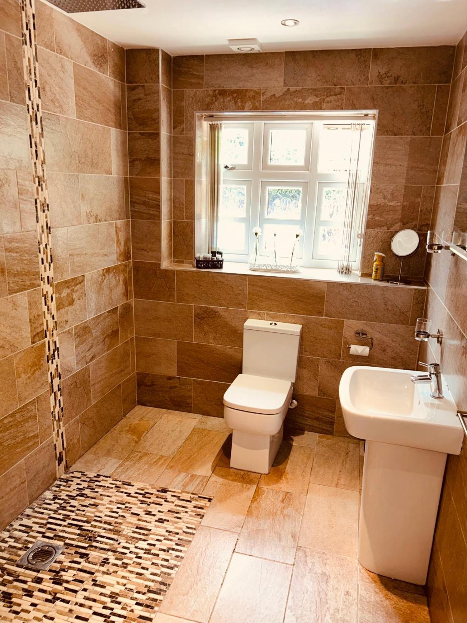 Claverley Hideaway Apartment Bridgnorth ウォルヴァーハンプトン エクステリア 写真